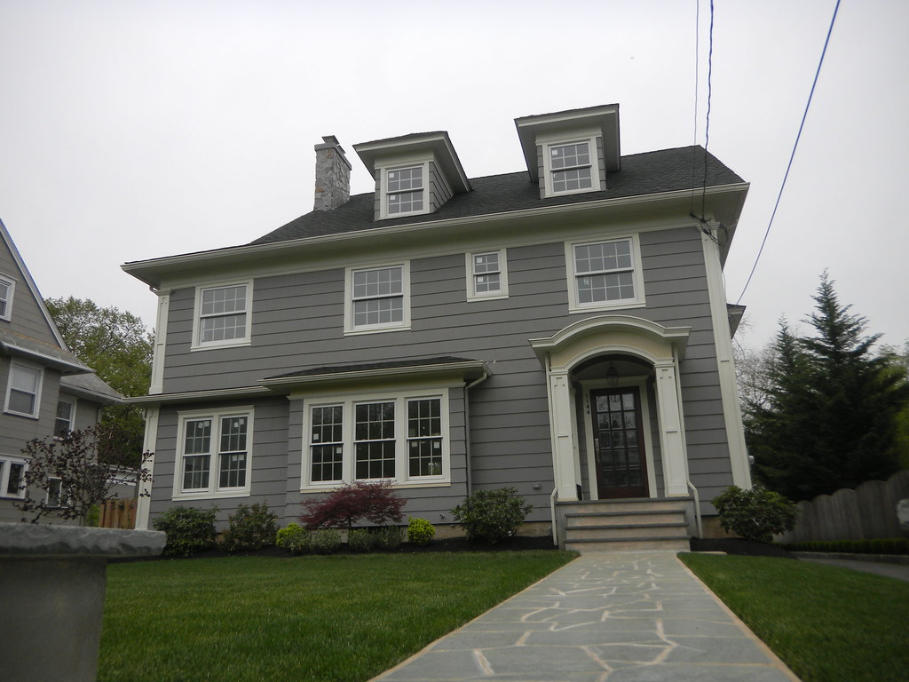 Willowbrook Independent House - Family Home